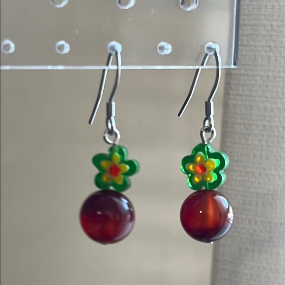 Carnelian stone and Green Earrings Whimsical Jewelry. Sterling steel - Picture 5 of 6